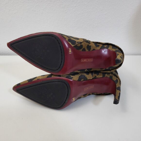 VINCE CAMUTO Blaira Boots Womens 6.5 Leopard Print Brown Suede Heels Pointed Toe - Picture 9 of 10